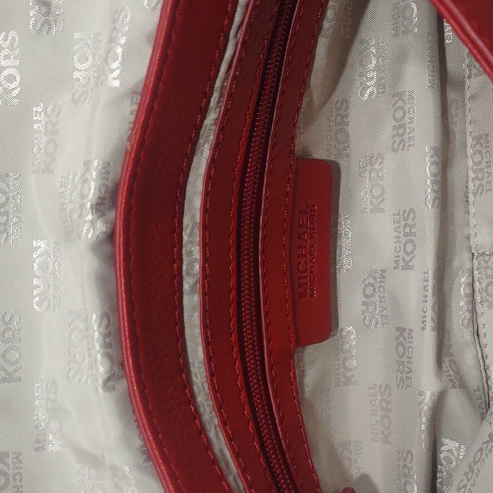 Michael Kors - Picture 4 of 6